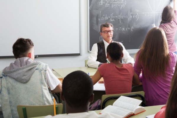 零基础英语语法 零基础适用（全集50讲）【虚拟资源】